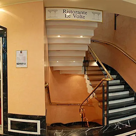 Hotel Brunelleschi Mailand