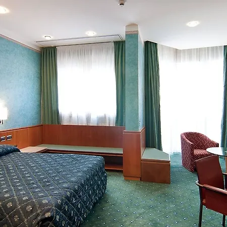 Hotel Brunelleschi Mailand