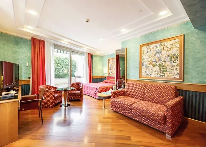 Brunelleschi Szálloda 4*