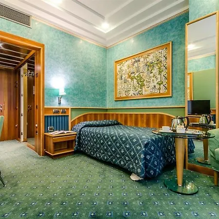 Brunelleschi Hotel 4*