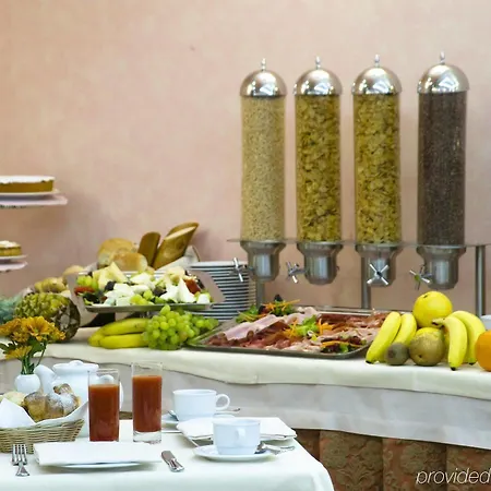 Brunelleschi מלון 4*