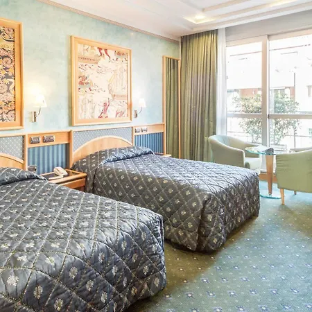 Brunelleschi מלון מילאנו