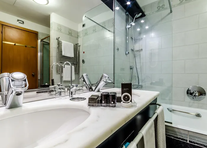 Brunelleschi Отель 4*