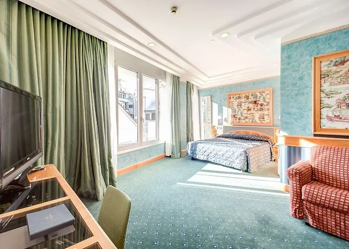 Brunelleschi Отель Милан