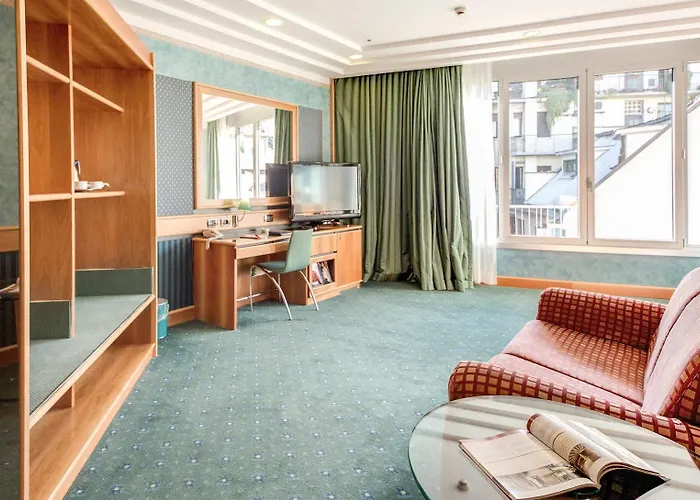 Brunelleschi Отель Милан