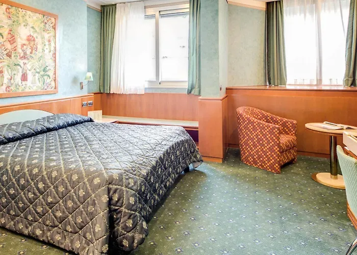 Brunelleschi Отель