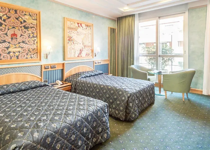 Brunelleschi Отель Милан