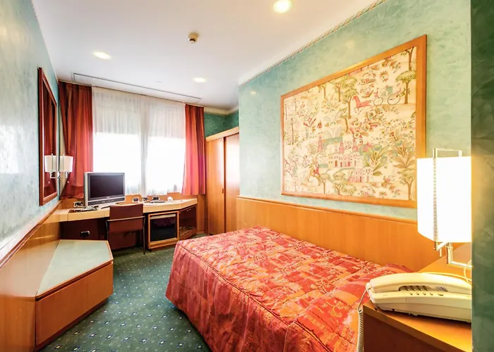 Отель Brunelleschi 4*