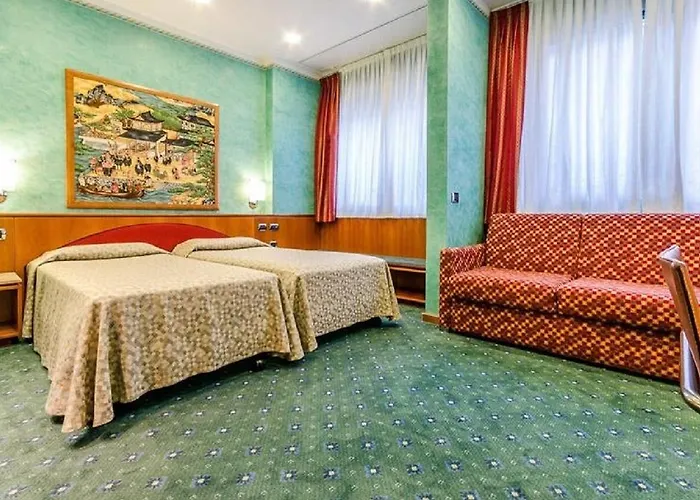 Отель Brunelleschi Милан