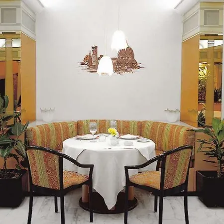فندق برونيليشي 4*